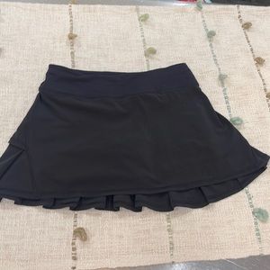Lululemon pace setter skirt
